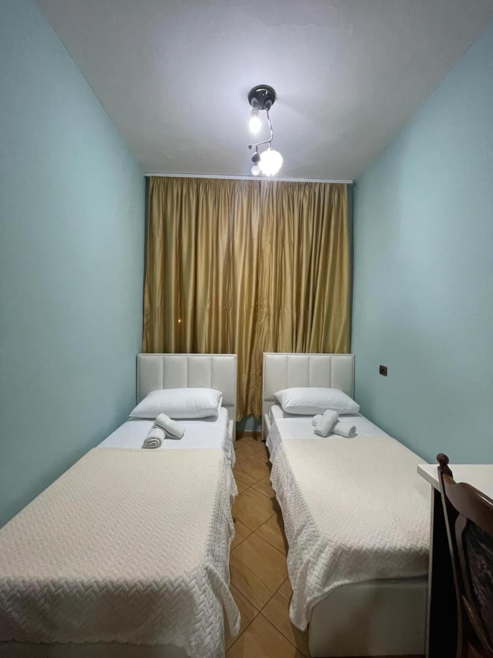 Trumpets Apartment ติรานา ภายนอก รูปภาพ